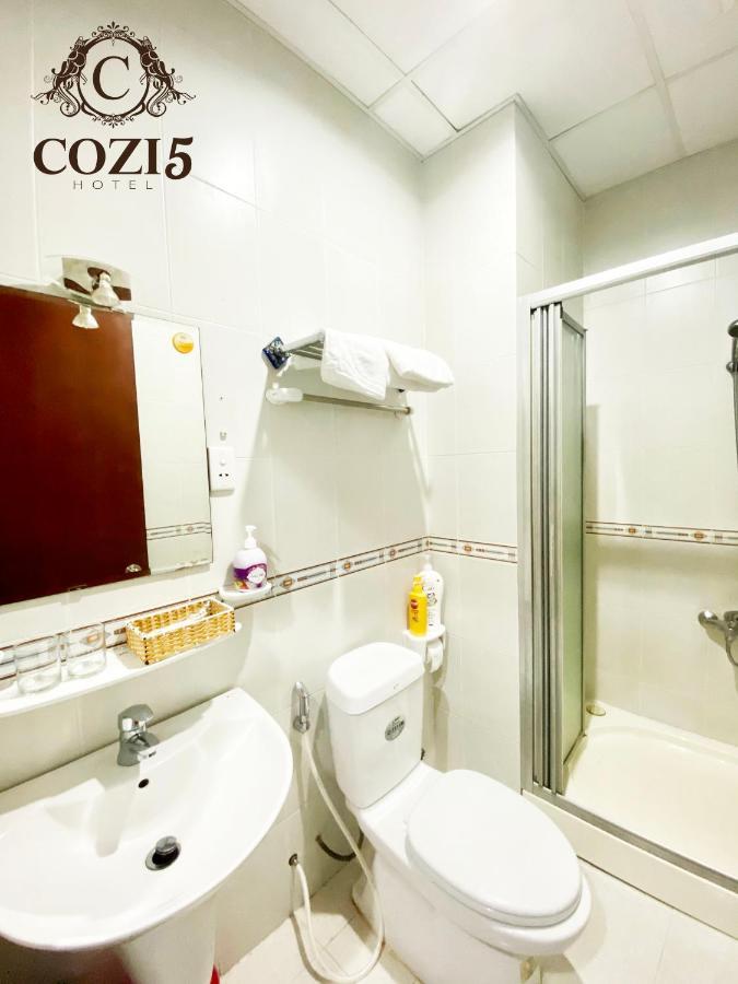 Cozi 5 Hotel & Apartment โฮจิมินห์ซิตี้ ภายนอก รูปภาพ